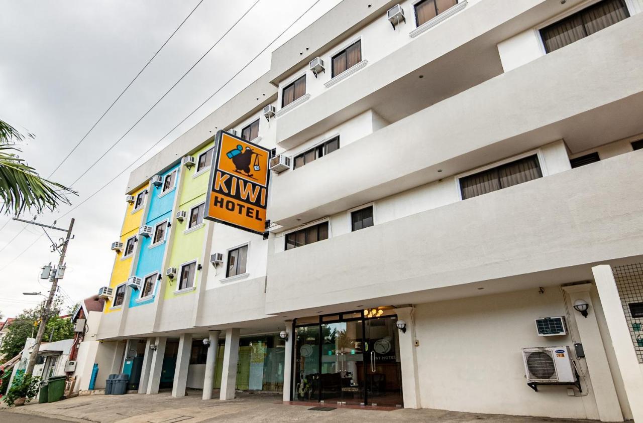 Kiwi Hotel Cebu Stadt Exterior foto